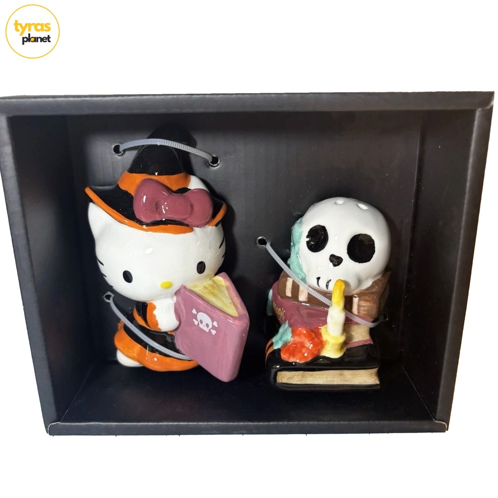 Blue Sky Clayworks Hello Kitty Halloween Salt Pepper Shaker Set Ceramic NEW